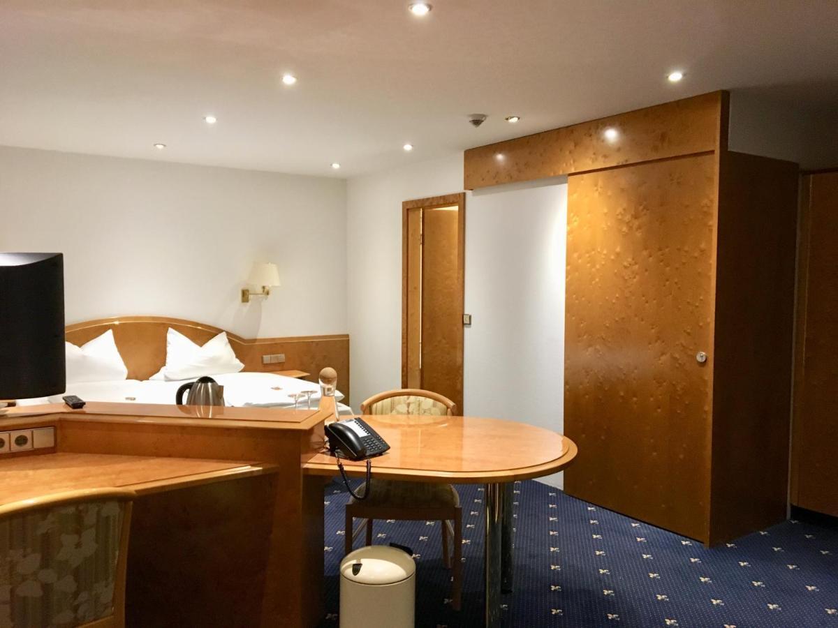 Hotel Engel Ulm Dış mekan fotoğraf